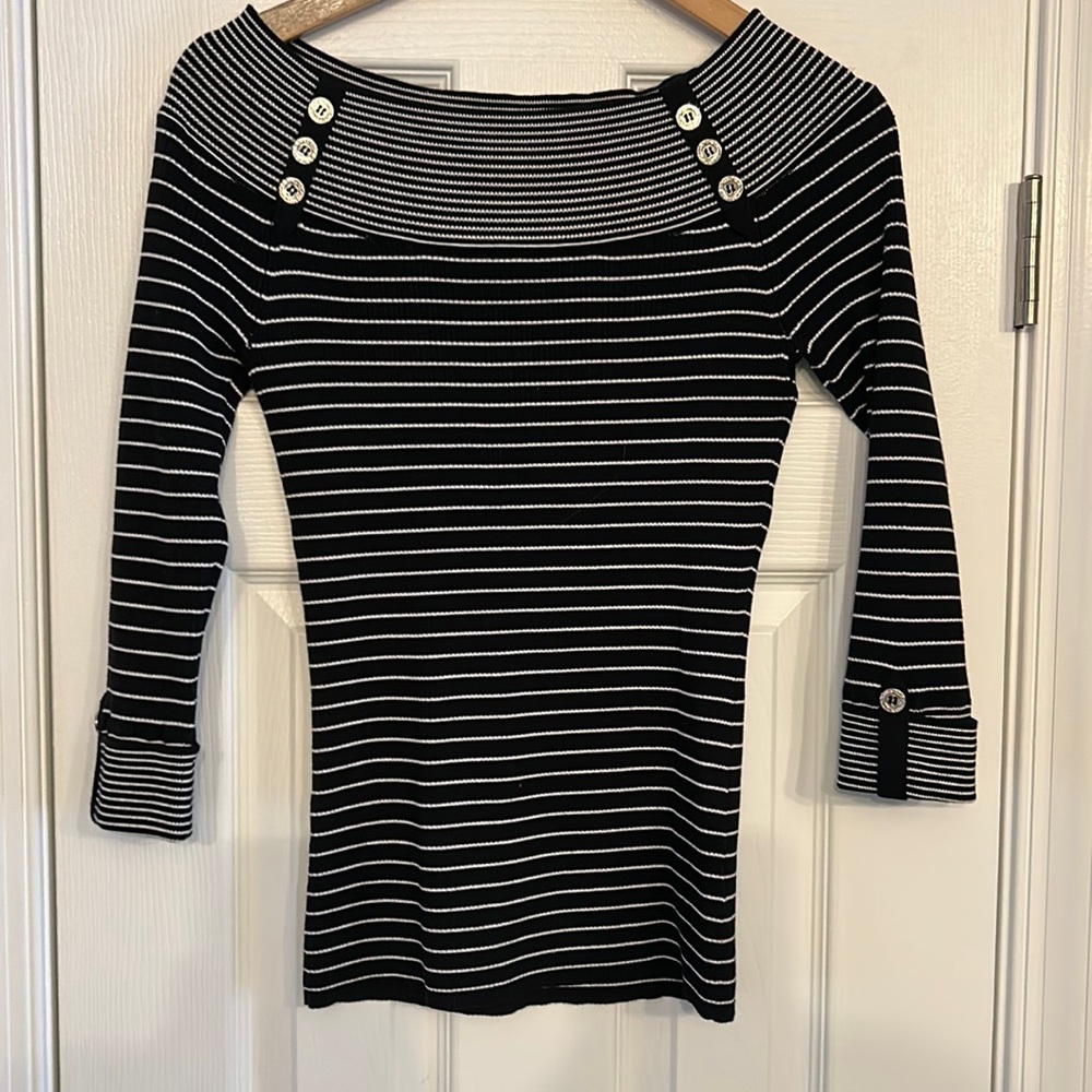 White House Black Market fitted off the shoulder top with 3/4 sleeves.